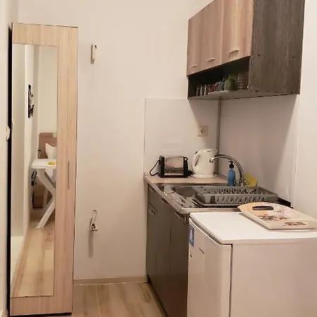 Aphrodite Gardens Studio B201 Apartment *